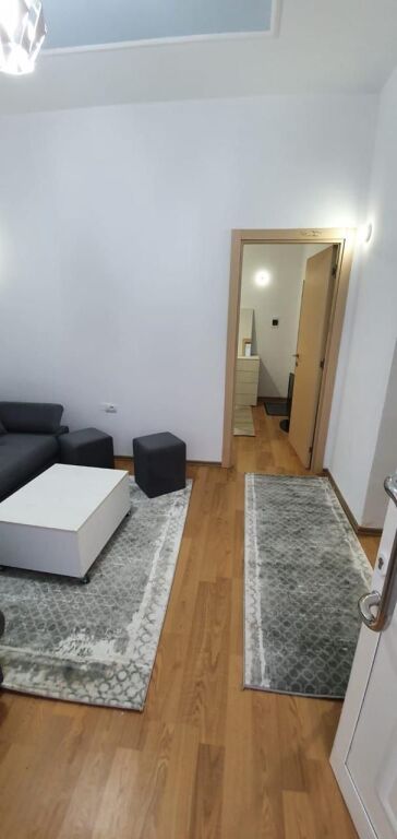 Casa privata su due piani in affitto, situata a circa 500 metri in linea d'aria dal Lungomare.