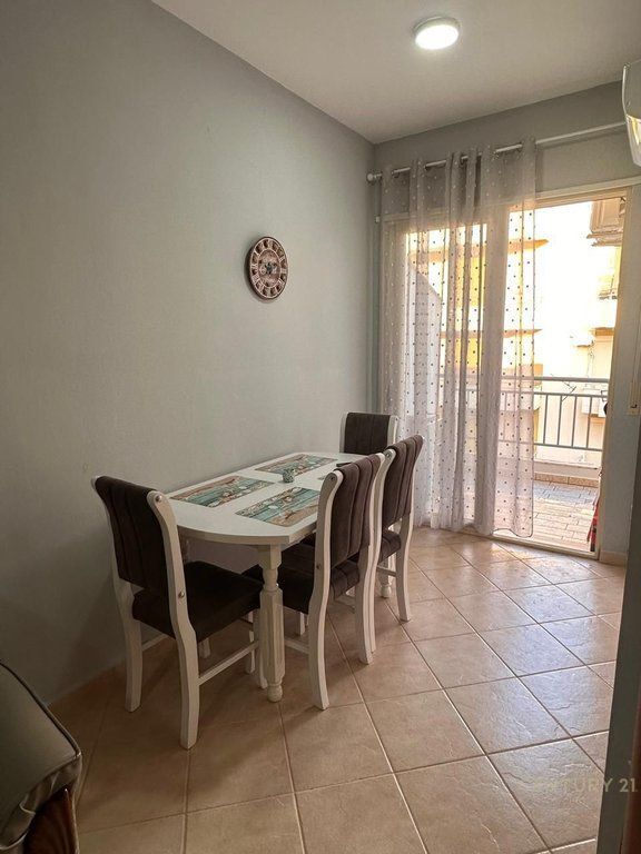 APARTAMENT PER SHITJE NE ORIKUM!