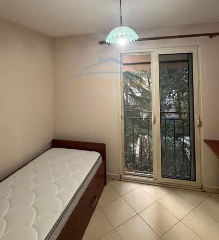 Qera, Apartament 2+1 ,Rruga e Durresit, Tirane