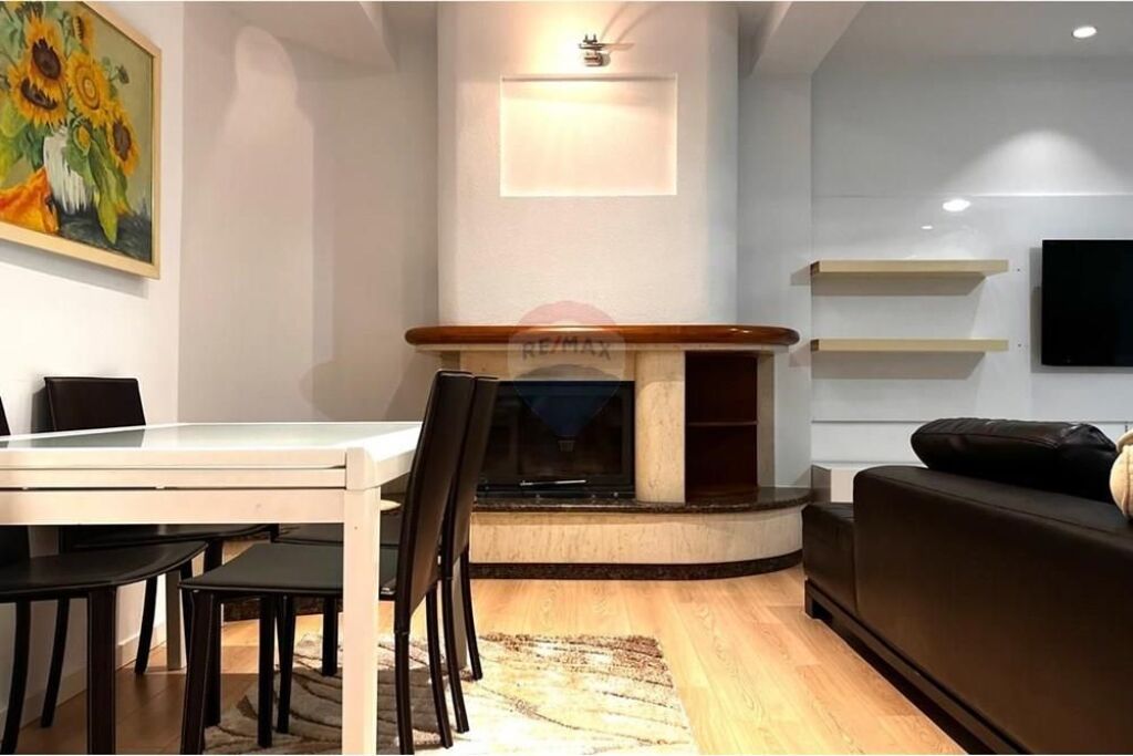 Qira/ Apartament 2+1 te Rruga e Elbasanit