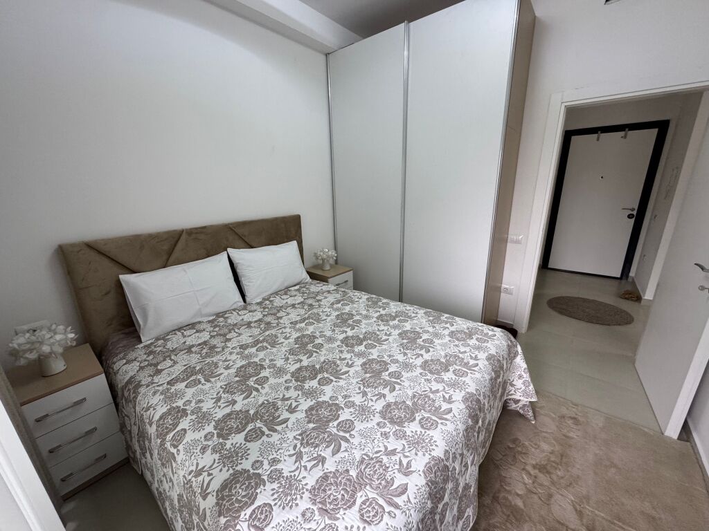 Apartment 1+1 for rent on Bedri Karapici street