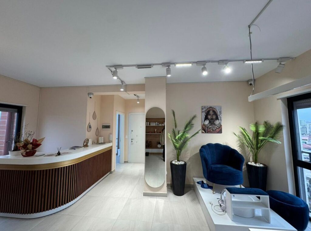 Appartamento 3+1+2 in Vendita, Vicino a Villa Gold