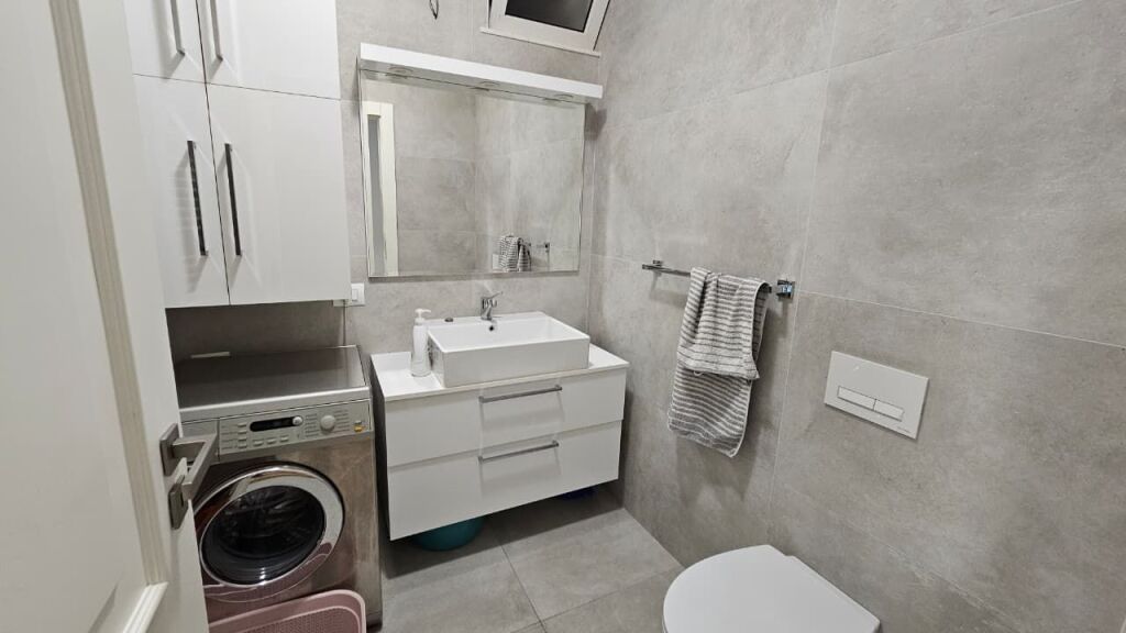 Apartment 2+1+2+Verandas for Sale, Kinostudio, opposite the Ministry of Culture!