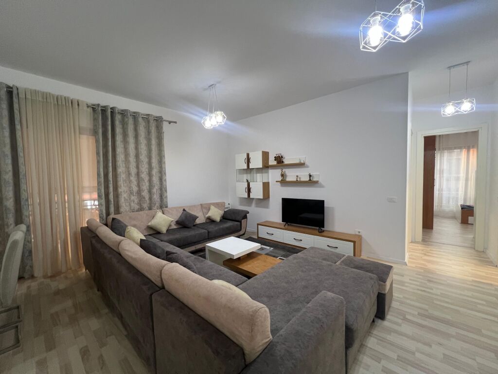 📣 QERA Apartament 2+1 📍 Kompleksi Delijorgji 🛣️ Rruga e "Kavajes" ✨ 💶 Çmimi 1.200 Euro