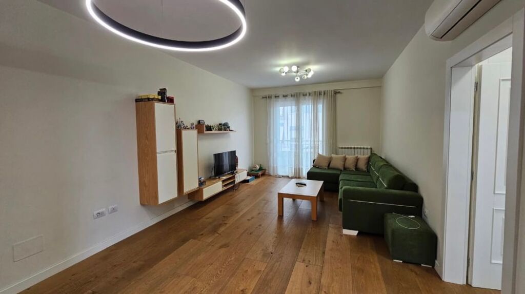 Apartment 2+1+2+veranda, for sale, Kinostudio