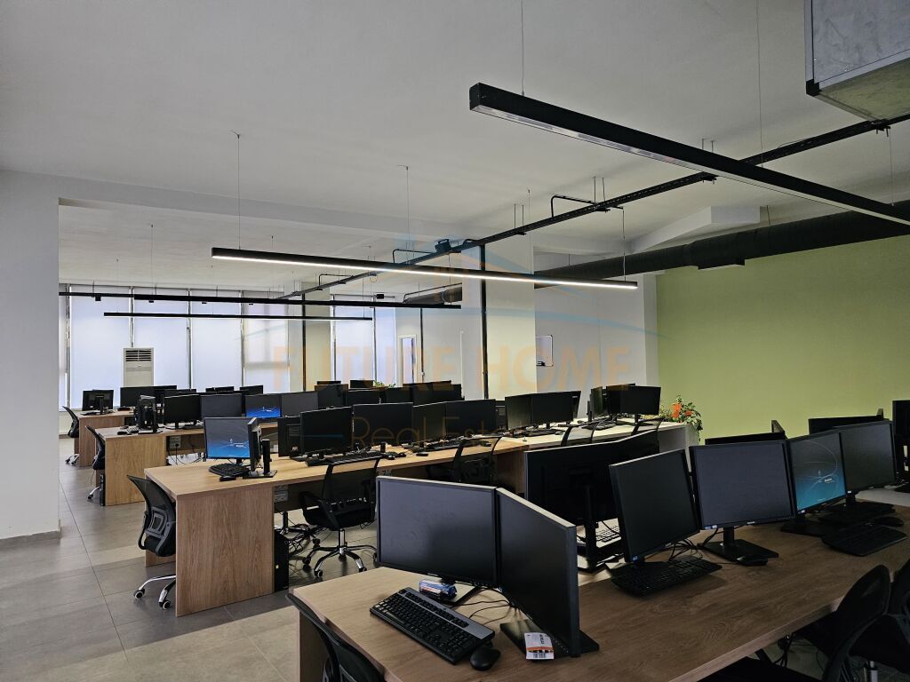For rent, Business Premises, New Ring.