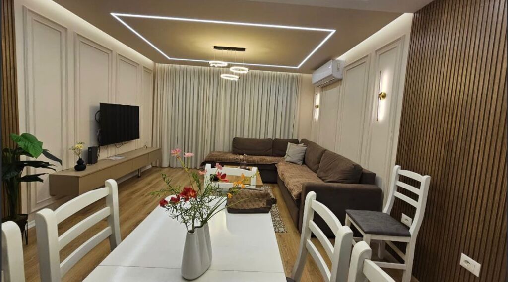 Duplex 2+1+2 in affitto, Centro