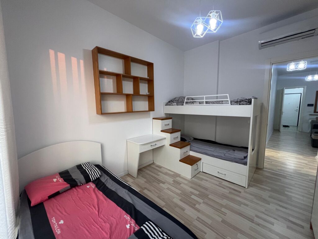 📣 QERA Apartament 2+1 📍 Kompleksi Delijorgji 🛣️ Rruga e "Kavajes" ✨ 💶 Çmimi 1.200 Euro