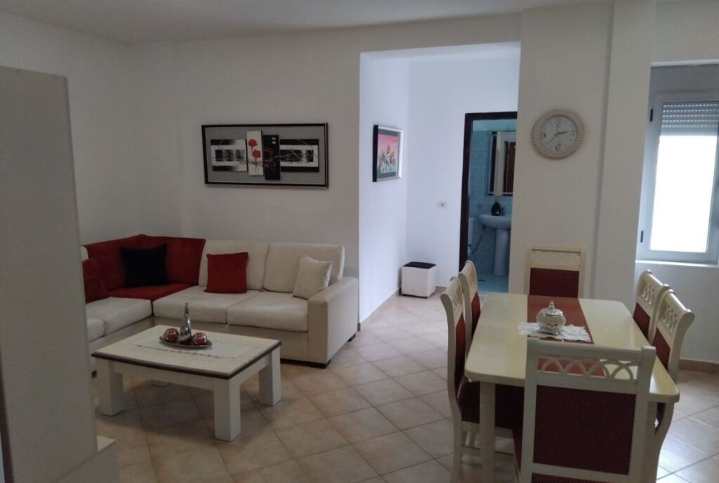 Ne Lungo Mare, Vlore Shitet Apartament 2+1 Me Çmim Okazion, Vetëm 2000 Euro/m2