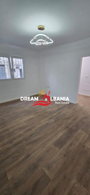 Apartment 1+1 for sale at Bajram Curri Boulevard, near 1 Maji School in Tirana (ID 4119463)