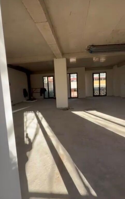 OFFICE FOR SALE 230 M2 VASIL SHANTO 1,035,000 EURO