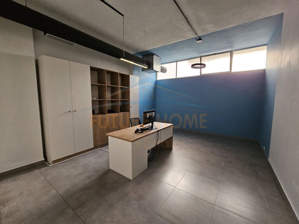 For rent, Business Premises, New Ring.