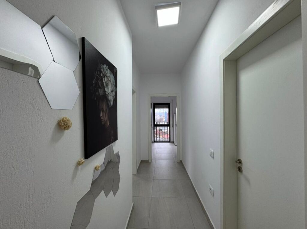 Appartamento 3+1+2 in Vendita, Vicino a Villa Gold