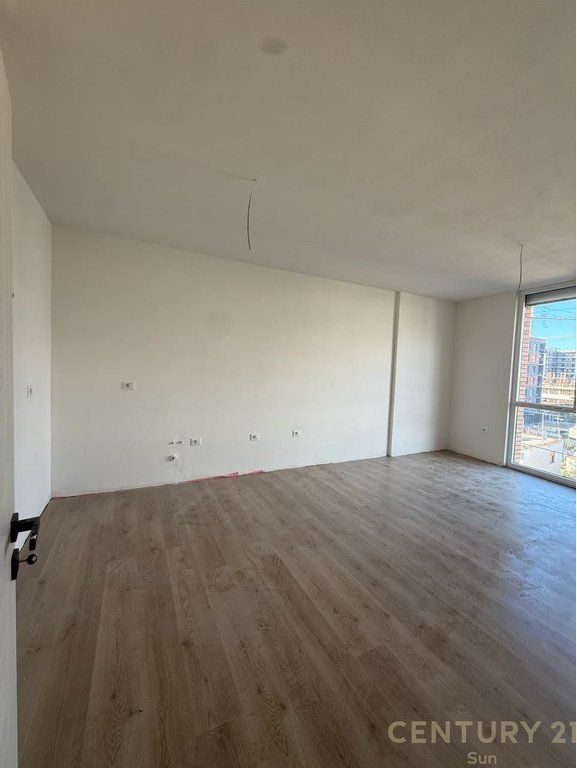Apartment 1+1 for Sale at Albulena Residence, Paskuqan