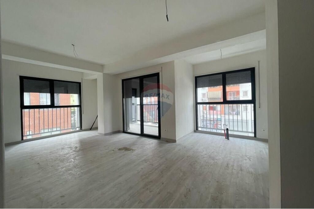 Apartment for sale 3+1+2 at New Boulevard!!