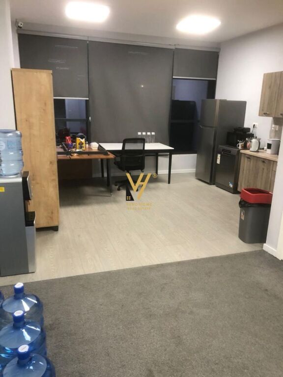 OFFICE 455 M2 FOR RENT ON HOXHA TAHSIM STREET 5,000 EURO