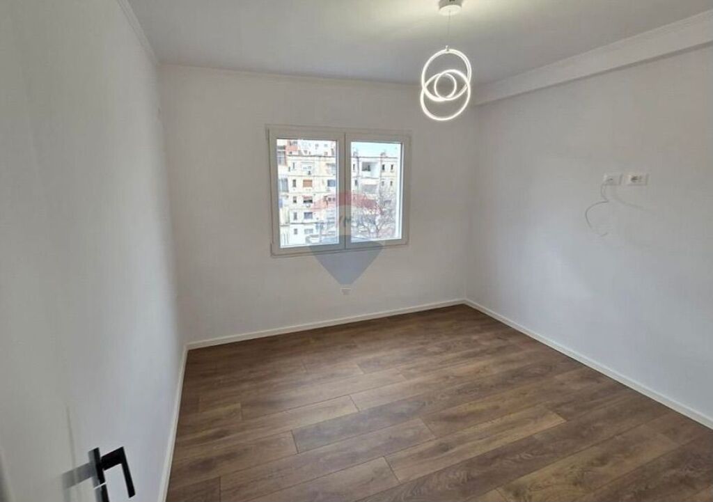Apartment 1+1 for sale in Ali Demi ID: 530181003-455