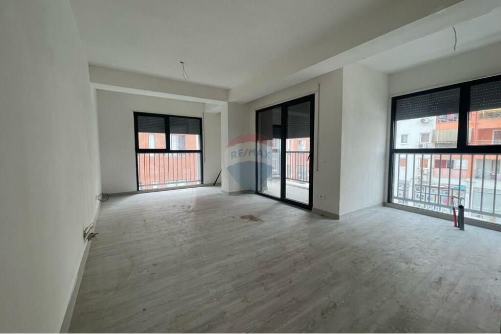 Apartment for sale 3+1+2 at New Boulevard!!