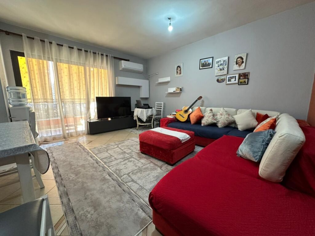 For sale, Apartment 2+1+2, Yzberisht, 157000 €