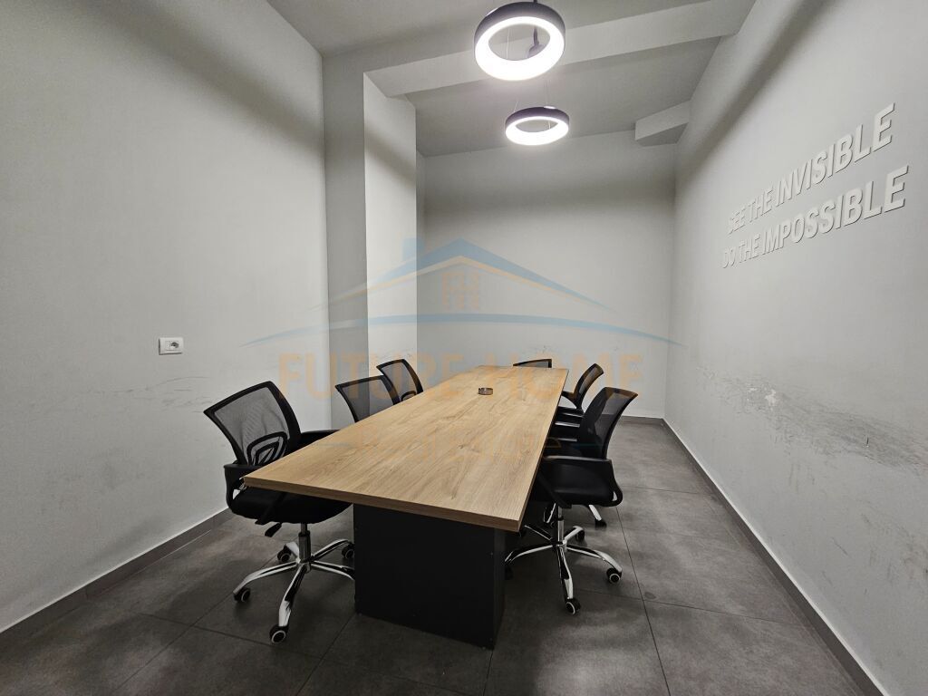 For rent, Business Premises, New Ring.