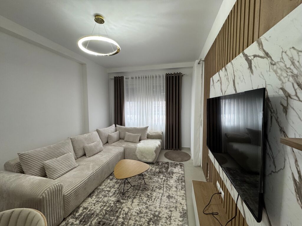 Apartment 1+1 for rent on Bedri Karapici street