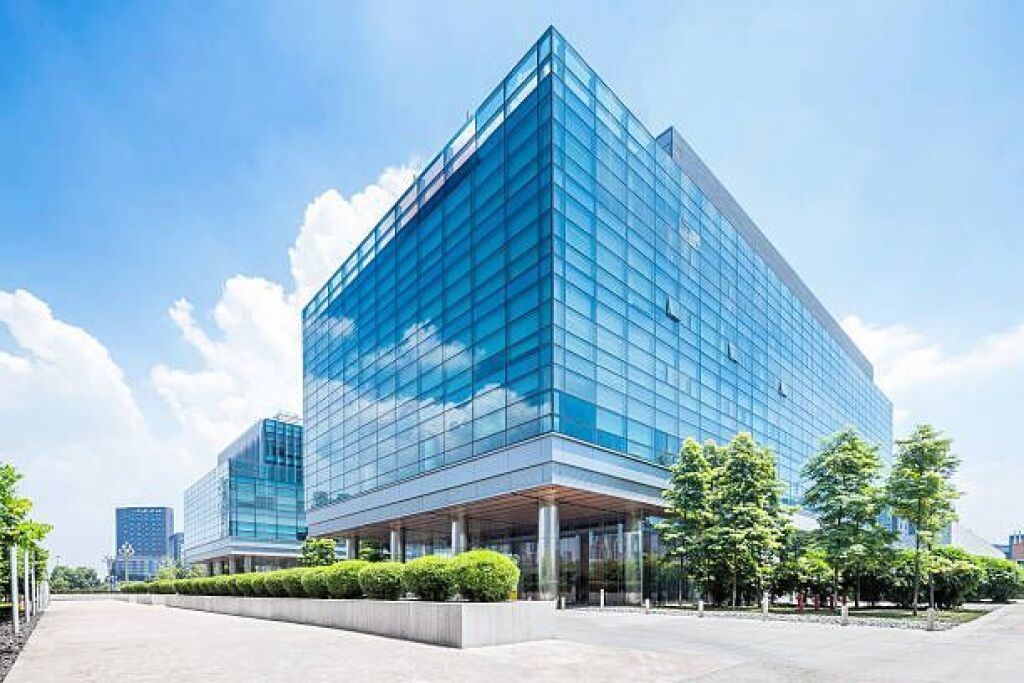 GODINE BIZNESI ME QERA 850 M2 LAPRAKE 25.000 EURO