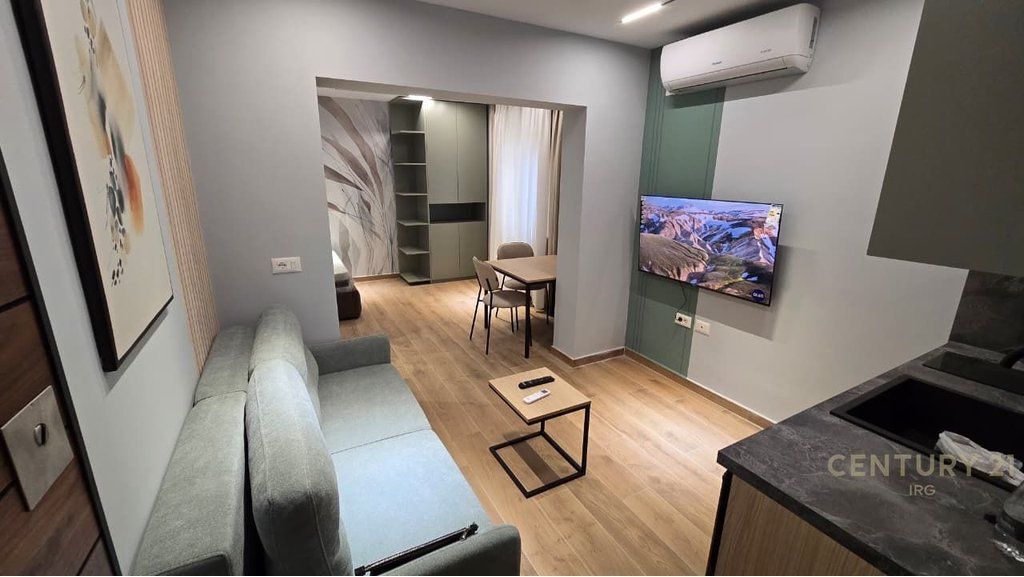 Shiten 3 Garsoniere+lavanderi te investuara te pershtatura per AirBnb!