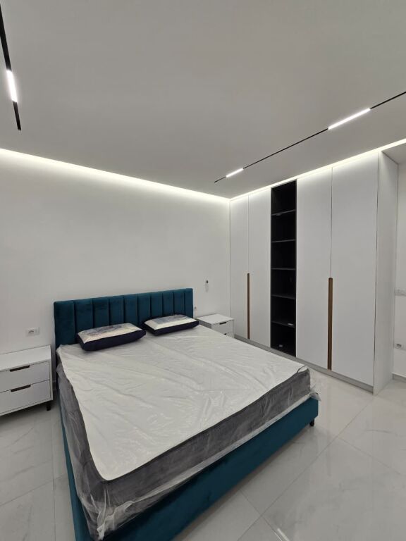 📌  Jepet me qira apartament 1+1 – Zogu i Zi