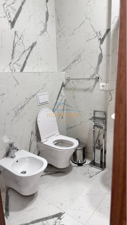 Qera, Apartament 2+1+2, Farmacia 10