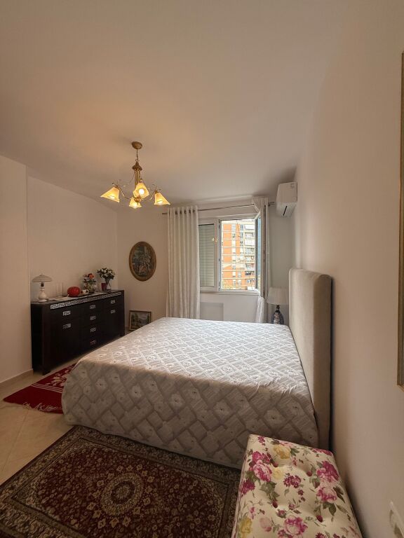 🏠FOR RENT Apartment 3+1+2+block 📍Selvia, near the Center 🏢7th floor, with elevator  🛋️Entrance is furnished 📐Area 120m2 Net 💶 Price: 1500€