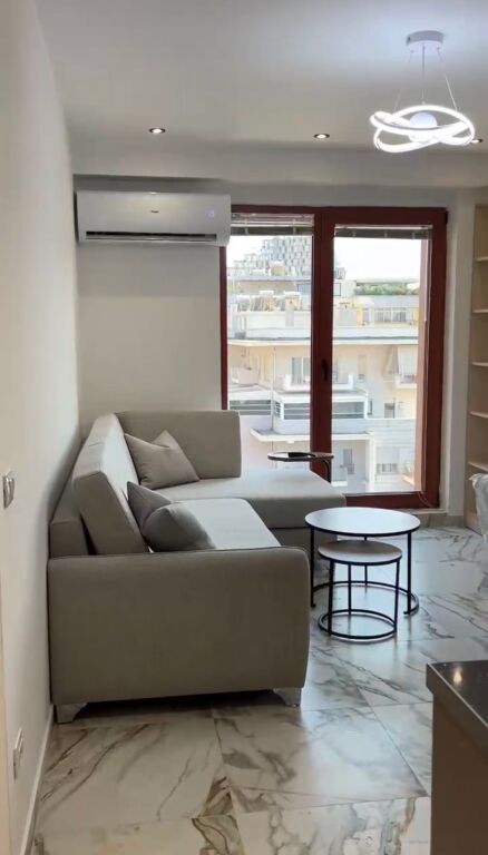 Apartament 1+1 me parkim per shitje, Rruga e Kavajes, objekt super i ri