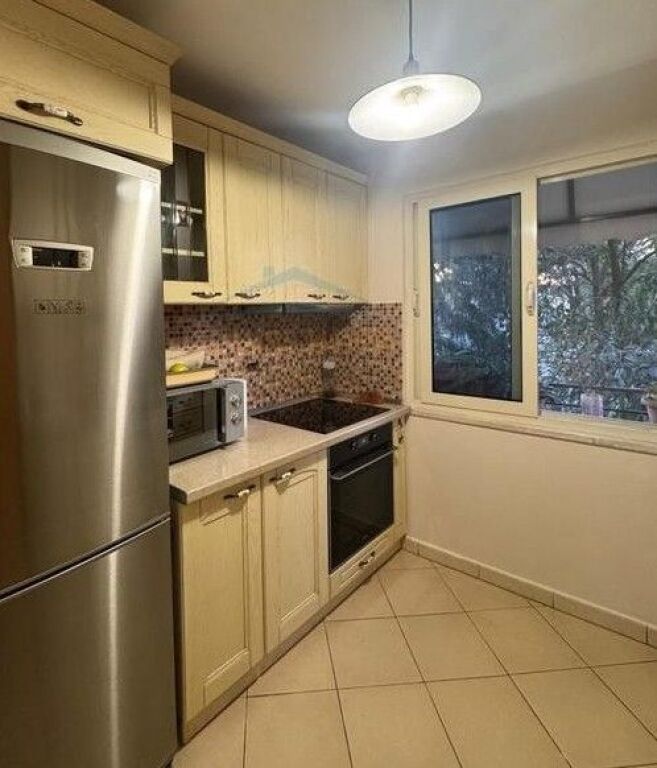 Qera, Apartament 2+1 ,Rruga e Durresit, Tirane