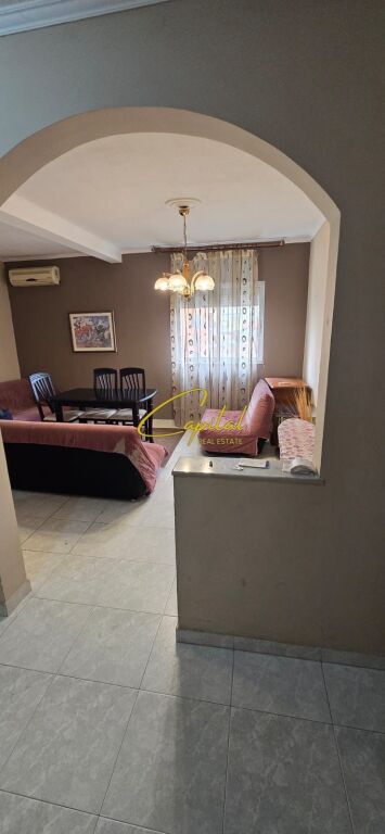 SHITET APARTAMENT 3+1 PROKURORIA E TIRANES 177.000 EURO