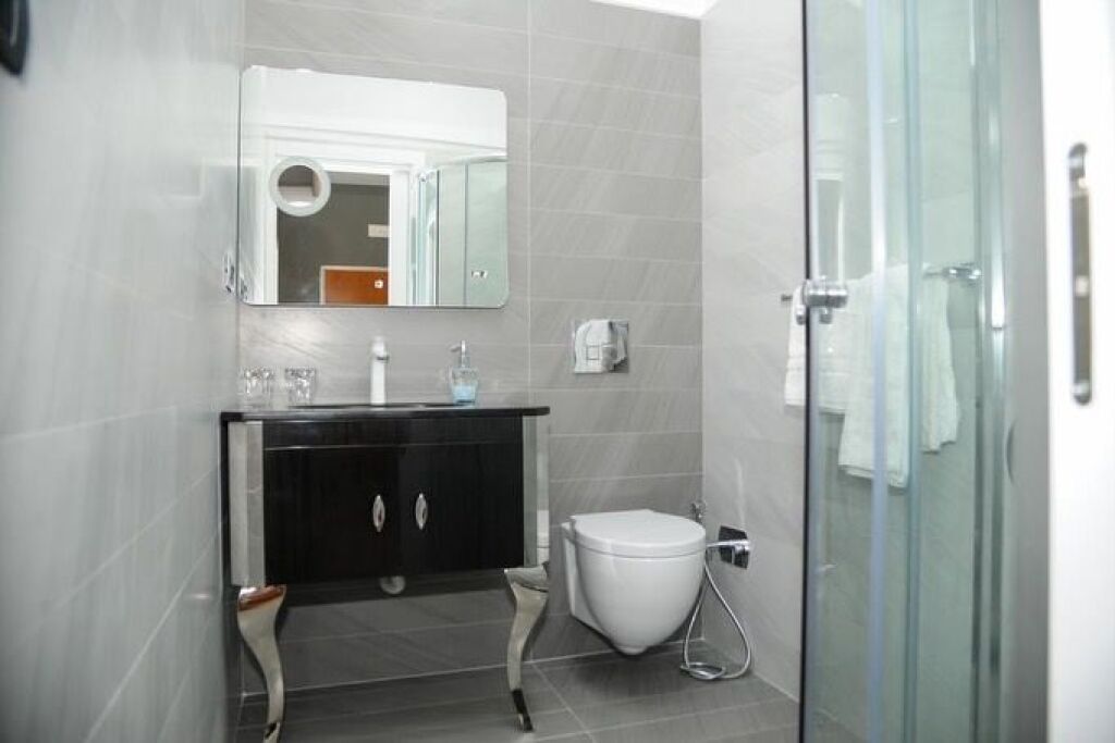Affittiamo super appartamento di lusso 2+1 a Bllok