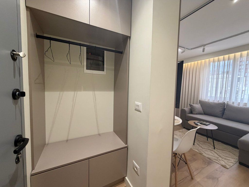 In vendita, 2 appartamenti 1+1, 21 Dhjetori, Tirana.