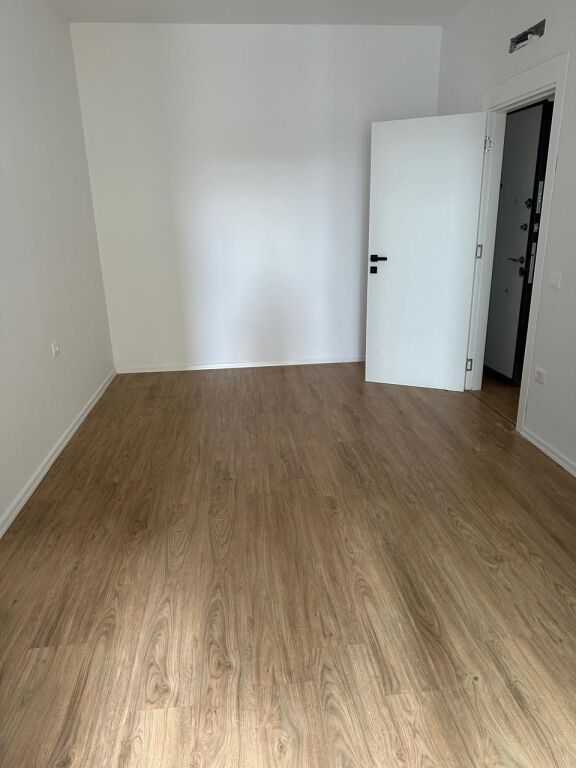 Business premises for rent
