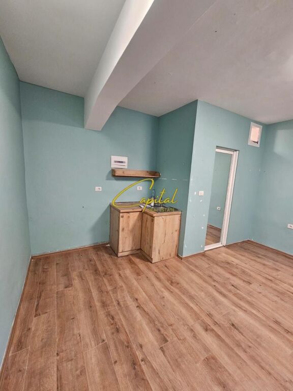 AMBIENT BIZNESI ME QIRA 30 M2 BLV GJERGJ FISHTA 35.000 LEKE