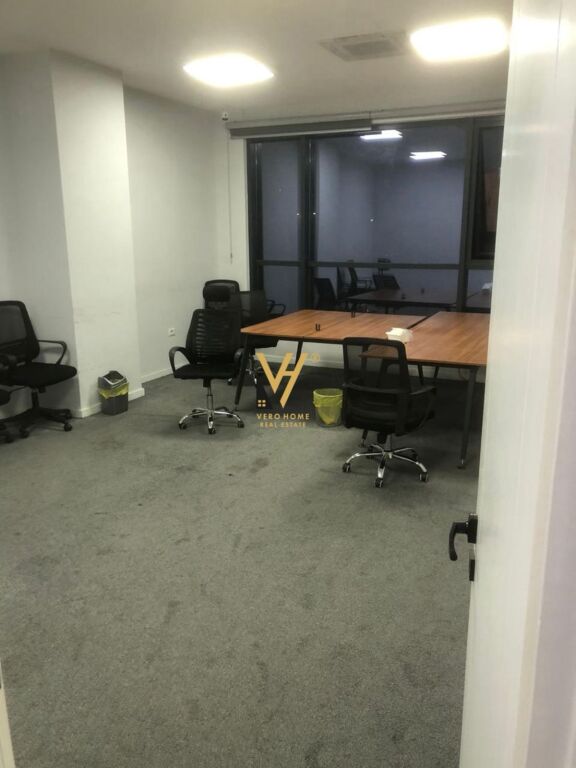 OFFICE 455 M2 FOR RENT ON HOXHA TAHSIM STREET 5,000 EURO