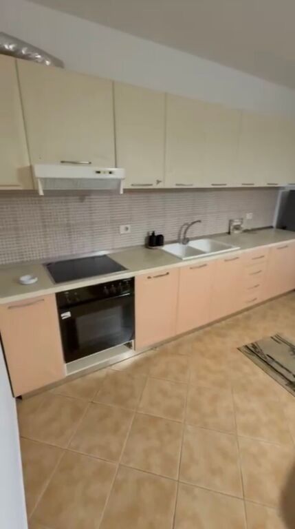 1+1,furnished at the hygiene institute, elbasani street, 500 thousand leke