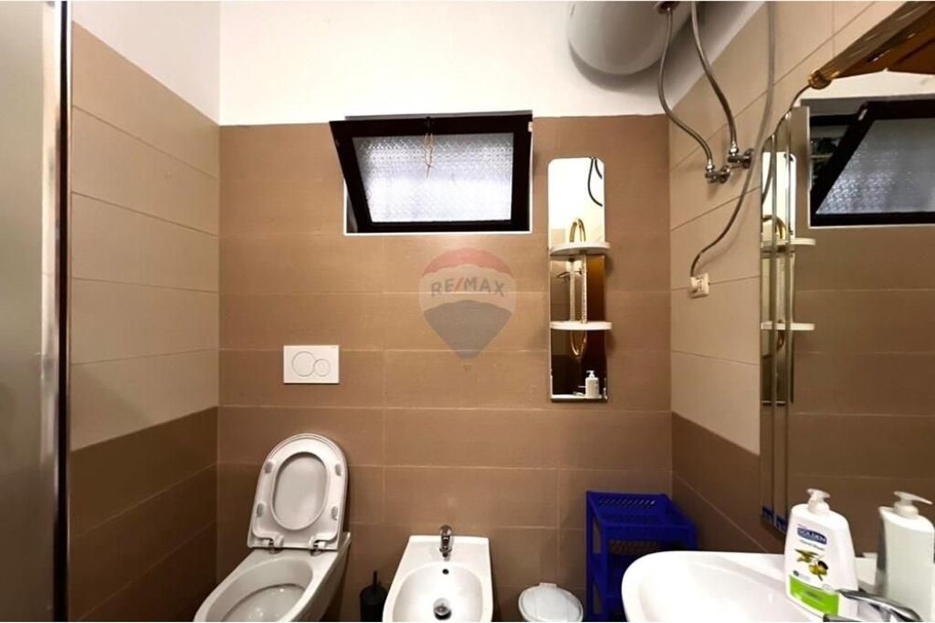 Qira/ Apartament 2+1 te Rruga e Elbasanit