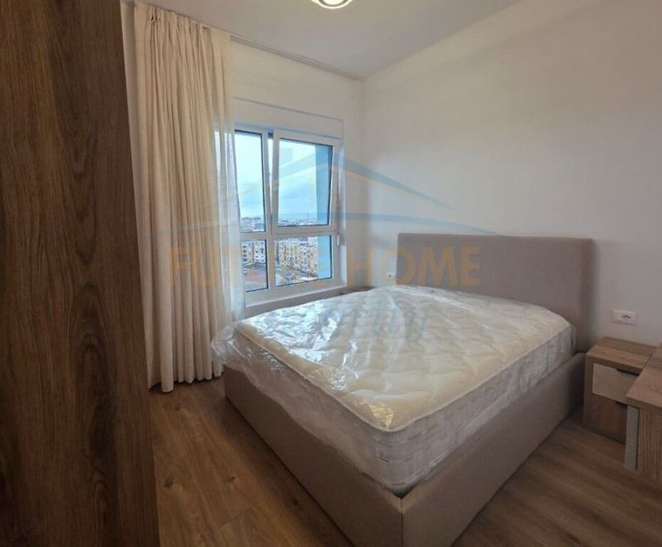 Affitto, Appartamento 1+1, Complesso Kadiu, Tirana.