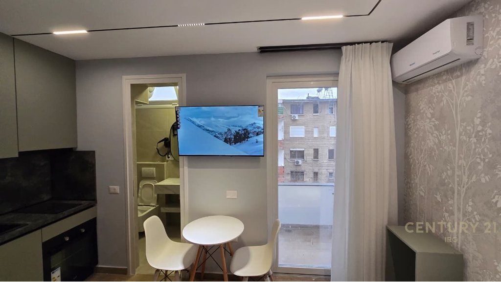 Shiten 3 Garsoniere+lavanderi te investuara te pershtatura per AirBnb!
