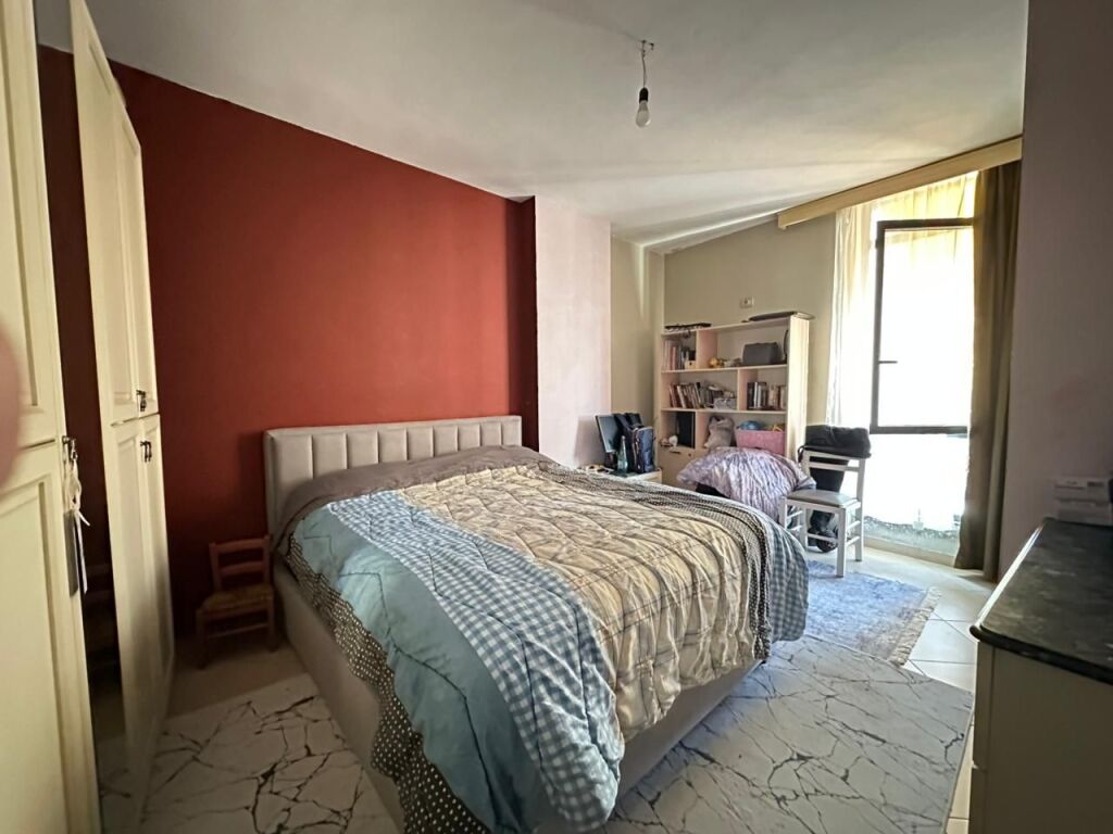 For sale, Apartment 2+1+2, Yzberisht, 157000 €