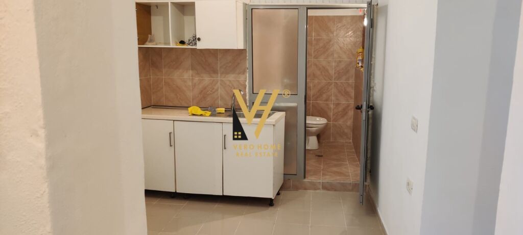 APPARTAMENTO 2+1+ANNESSO IN AFFITTO AL NUOVO BOULEVARD 45.000 LEKE