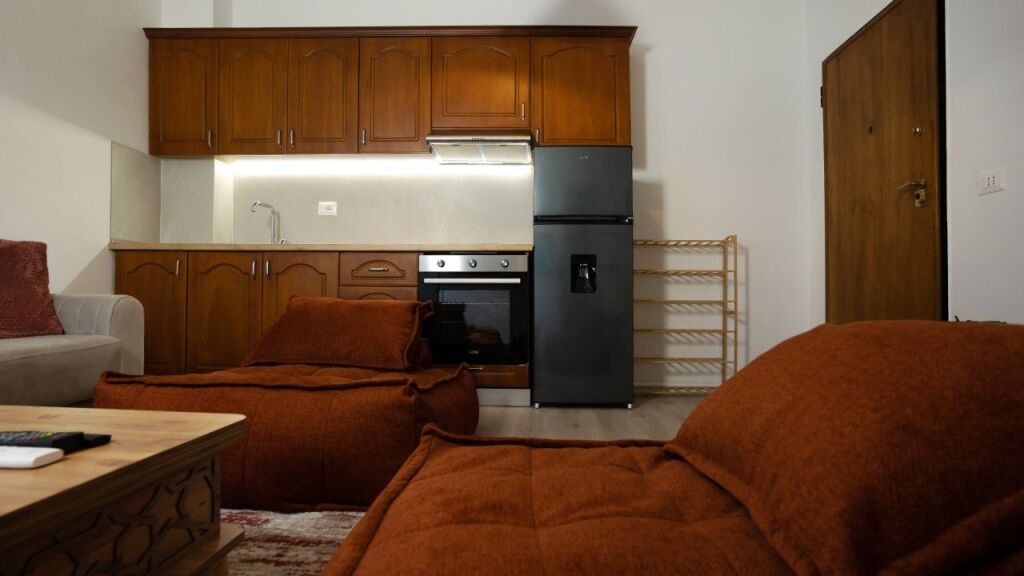 SUPER APARTMENT 1+1 FOR RENT AT PALACE DURRES