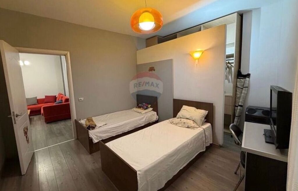SHITET, APARTAMENT 2+1, FRESKU, TIRANË