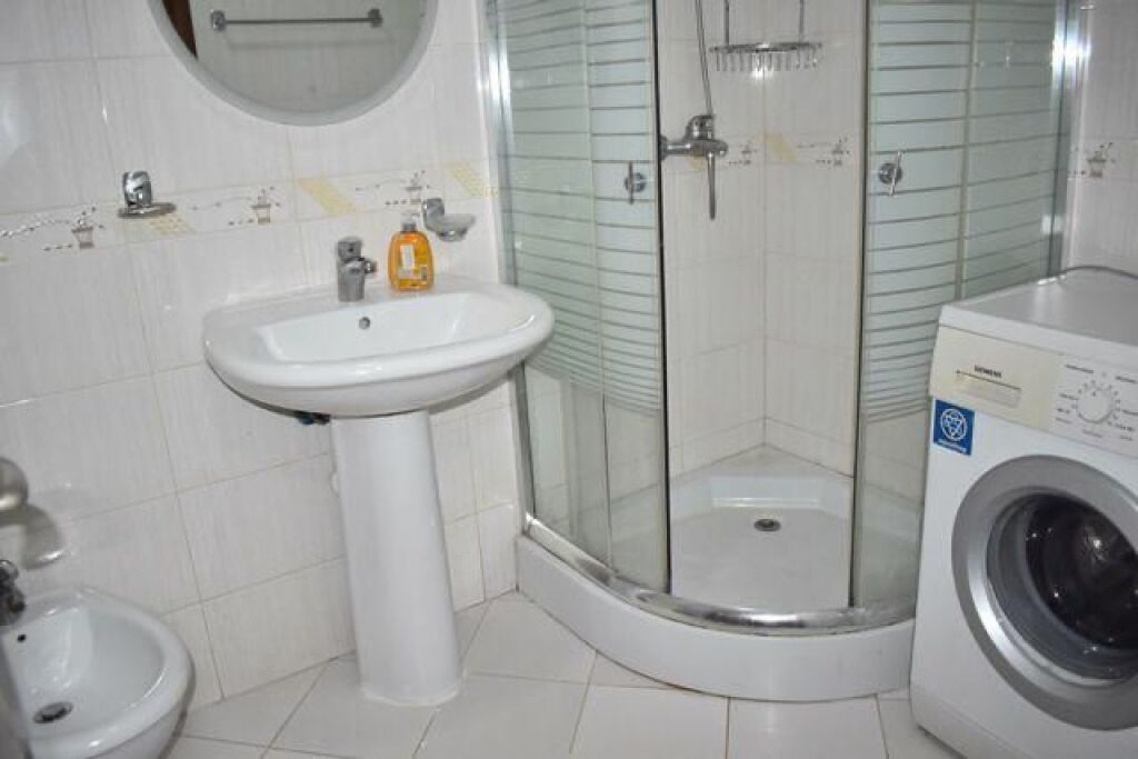 Apartment 2+1 for rent at Mine Peza Street.