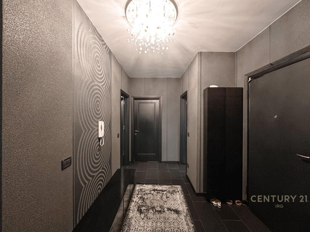 SHITET APARTAMENT 2+1 NE BLLOK