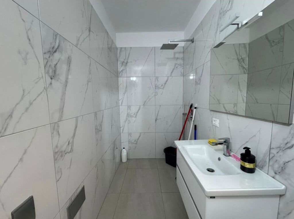 Appartamento 3+1+2 in Vendita, Vicino a Villa Gold