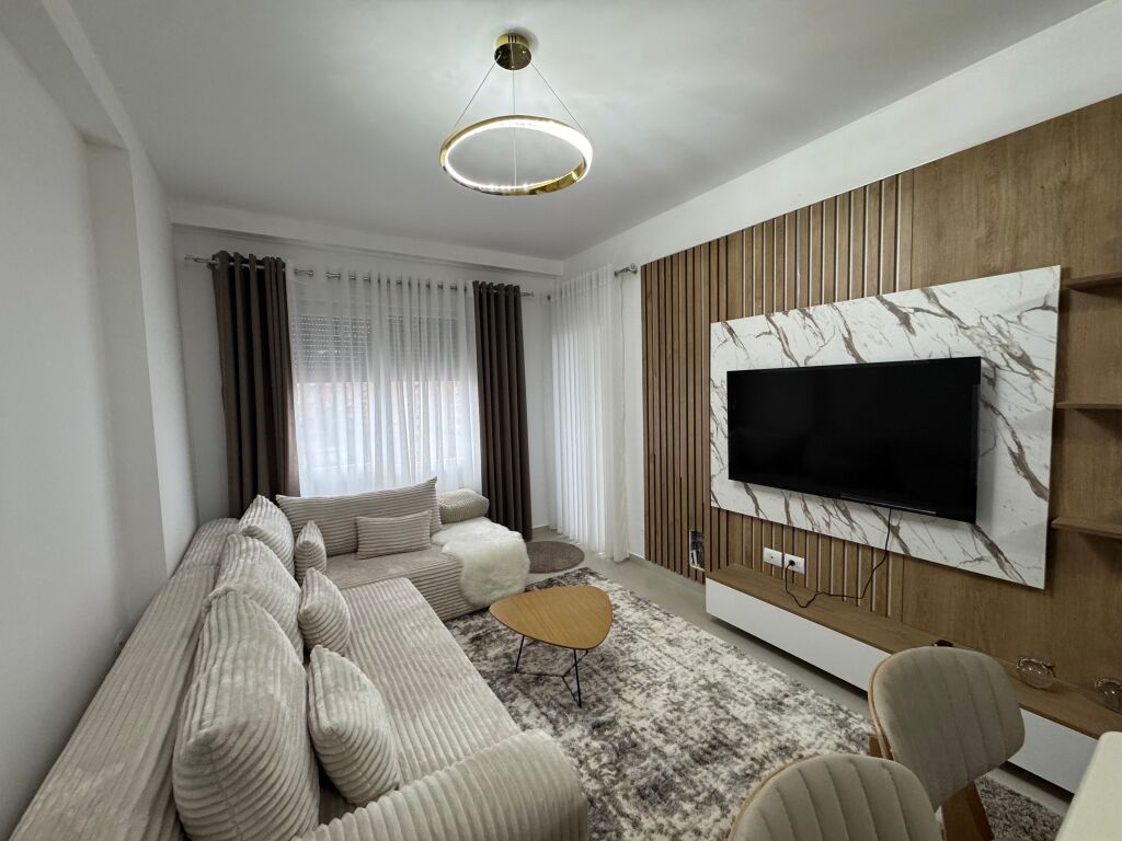 Apartment 1+1 for rent on Bedri Karapici street
